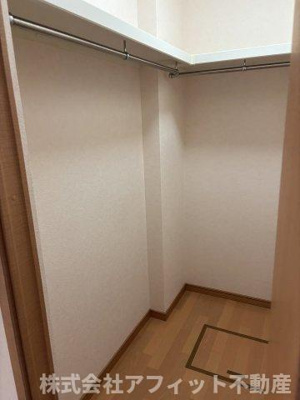 【収納】 | セキュールローズ | ウォークインクローゼット