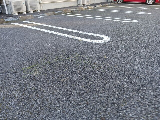 ロッソフィオーレＣの駐車場