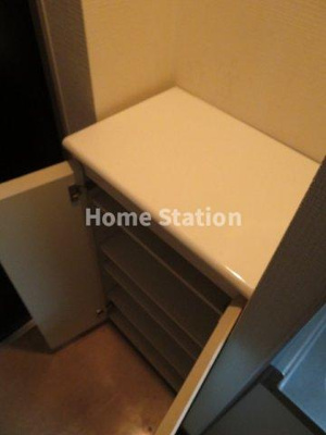 【玄関】 | ル・プルミエ・シャピトゥル福島