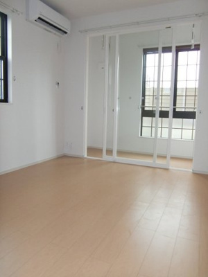 【居間・リビング】 | ヴァンベール・渡岸寺