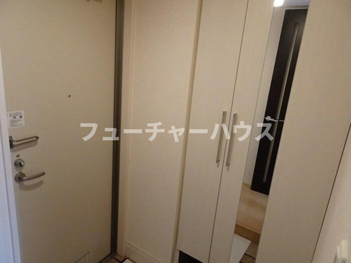 パークドプランタン　Ｂの玄関