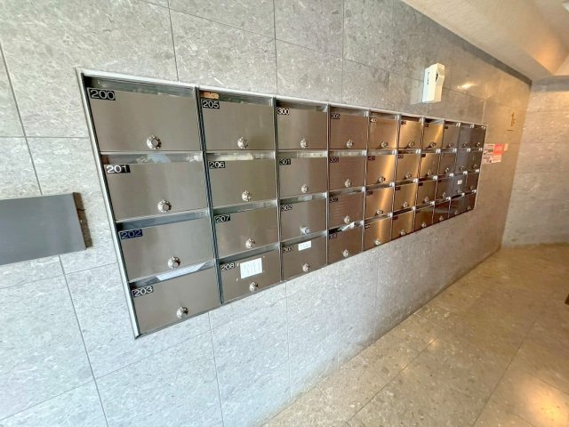 ロイヤルクイーンズパーク上新庄のその他共用部分