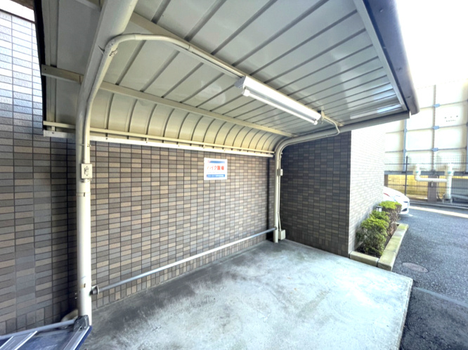 アルファステイツ倉敷駅前のその他共用部分|・バイク置場