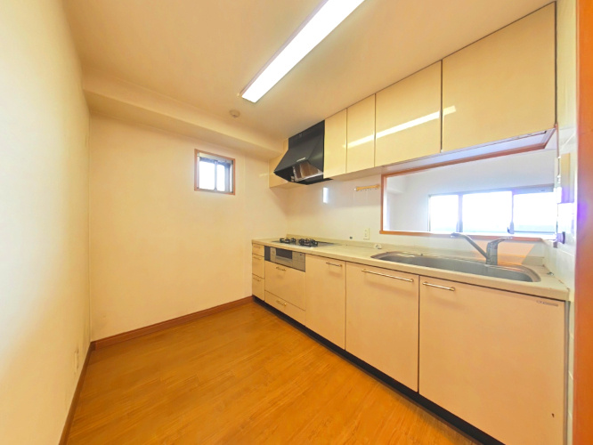 アルファステイツ倉敷駅前のキッチン|・キッチンスペース
対面キッチンになります！リビングダイニングとの一体感が感じられます！