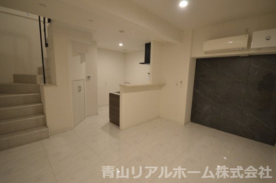 【内装】 | コートヤード表参道