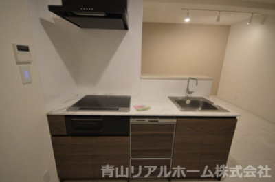 【キッチン】 | コートヤード表参道