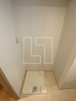 【設備】 | アルデールトモ北堀江 | アルデールトモ北堀江　室内洗濯パン