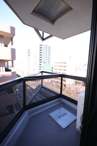 【バルコニー】