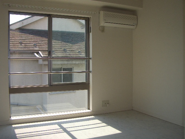 【洋室】 | カーザ・チェレステ | ※写真は以前のものです。最新のものは近日中に掲載いたします。