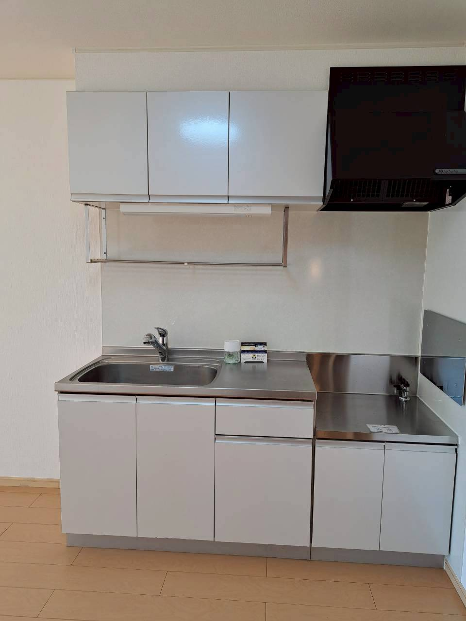 スローモーションのキッチン