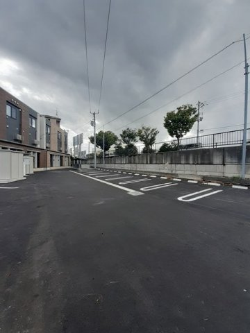 【駐車場】 | グランフォルム　Ｂ