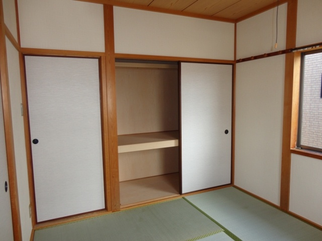 宮山貸家の収納