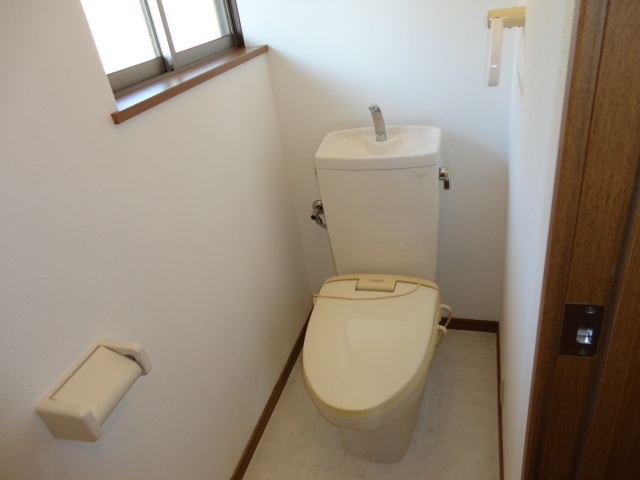 宮山貸家のトイレ