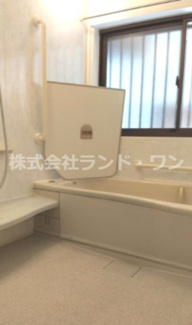 【独立洗面台】 | 飯能市上直竹下分 | 約3帖の広々浴室