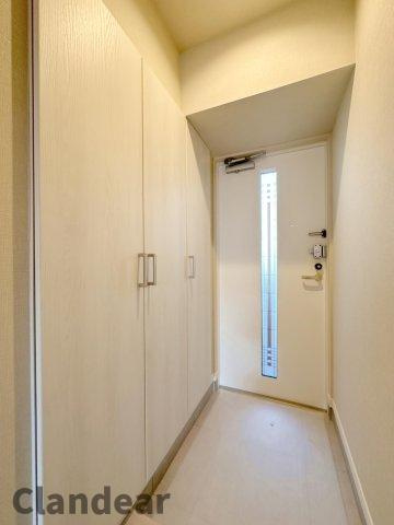 キャッスルマンション亀戸・立花弐番館の玄関|ドキドキの新生活も、安心してスタート。ぴったりの住まいを見つけませんか？クランディアが一緒に住まい選びをサポートします‼　まずは、お気軽にお問合せください　＃クランディア