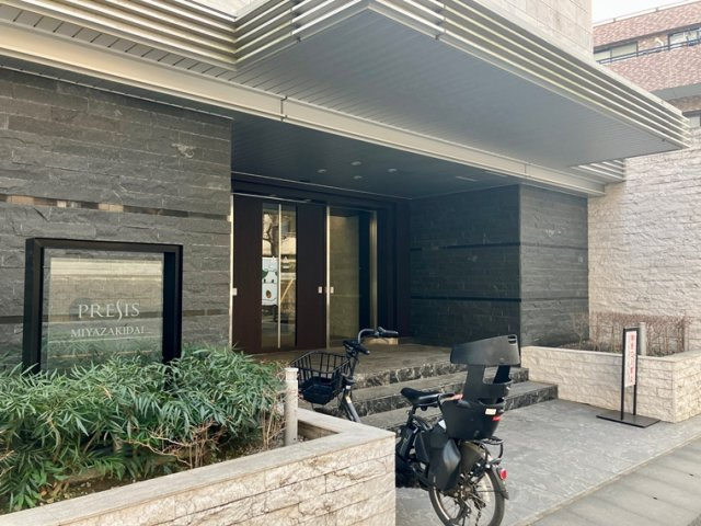 プレシス宮崎台のエントランス