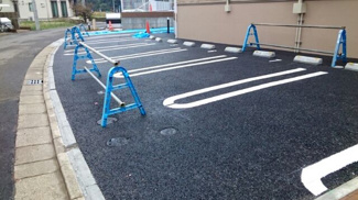 【駐車場】