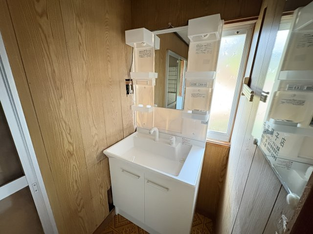 【洗面所】 | 石越町東郷貸家