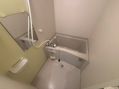 【浴室】 | F asecia ascella