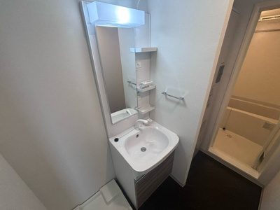 【洗面所】 | F asecia ascella