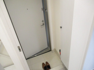 【玄関】 | パーサーズハイム泉崎