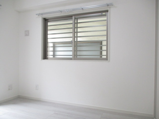 【洋室】 | パーサーズハイム泉崎