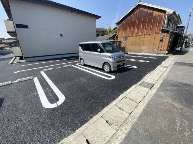 グランフェリーチェの駐車場