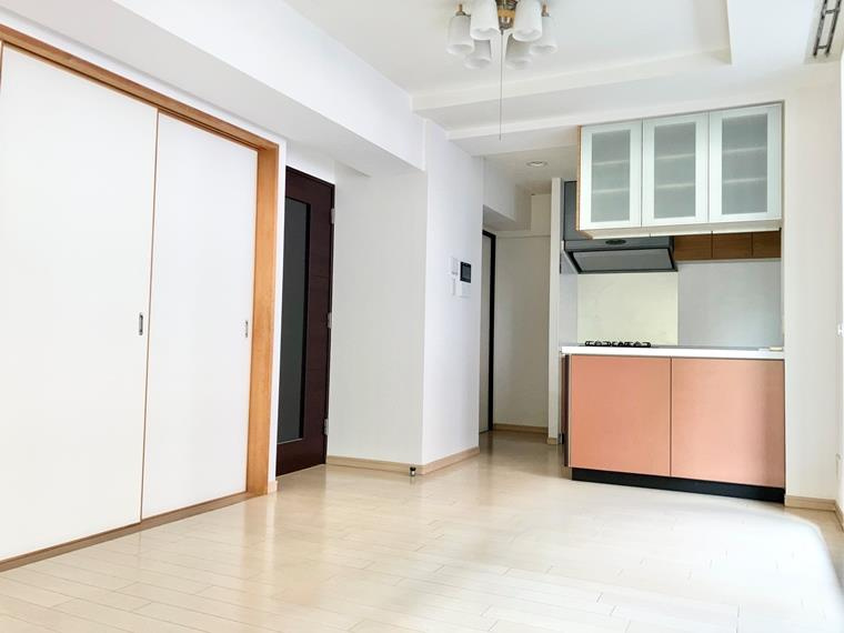 ライオンズマンション横濱元町キャナリシアの居間・リビング