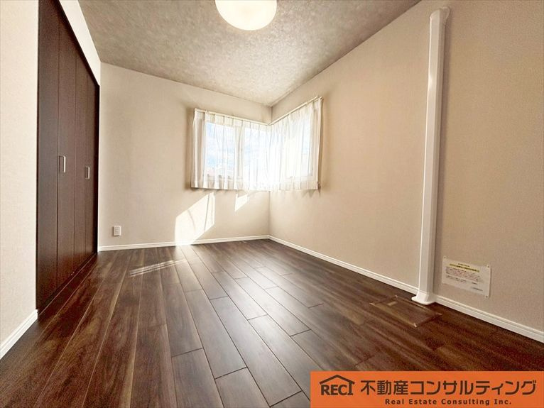 夙川レックスマンションの洋室