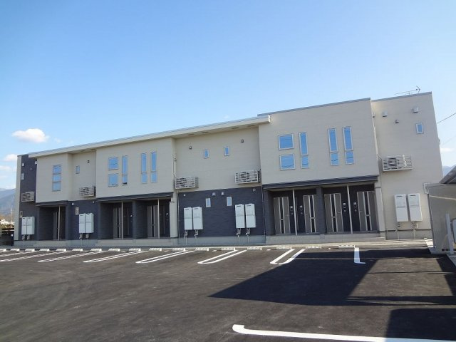 ティア　コート