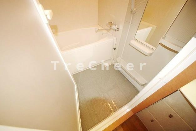 ビタフェリーチェの浴室