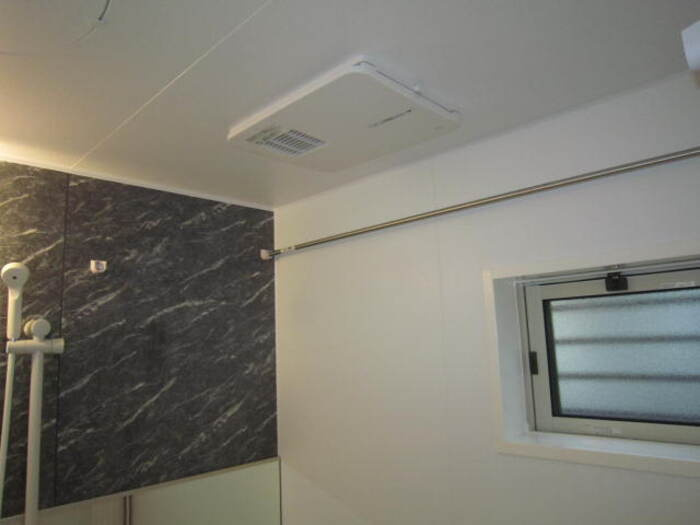 サステイナブルハウスの浴室