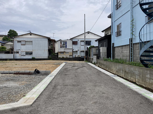 【前面道路含む現地写真】 | 前面道路