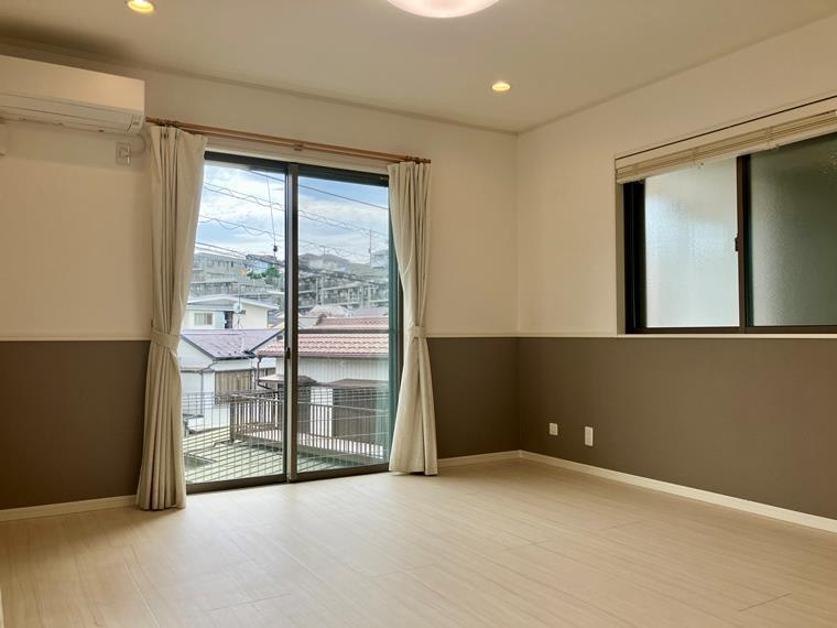 六角橋戸建の内装