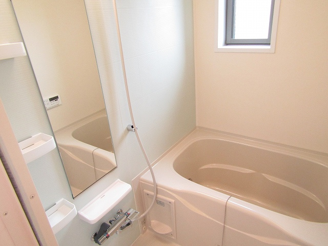 サニーレジデンスⅡの浴室