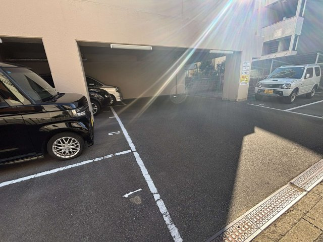 【駐車場】 | 新深江サンハイツ　★専用庭付・南向き | 駐車場空き要確認