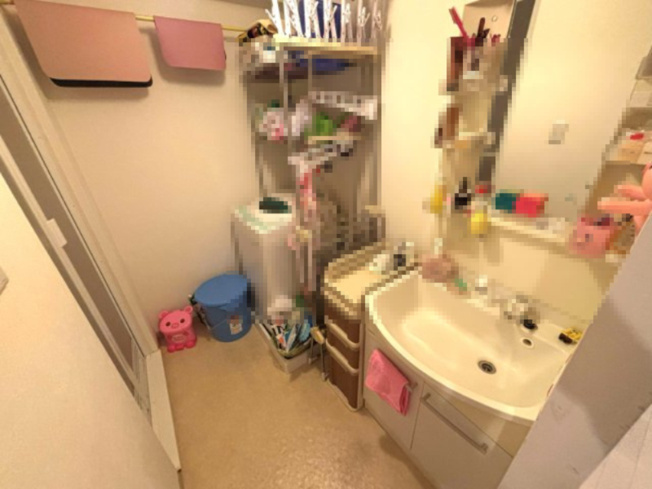 【洗面所】 | 新深江サンハイツ　★専用庭付・南向き | クロス張替渡しです♪