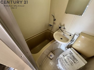 カーサ鹿谷の浴室