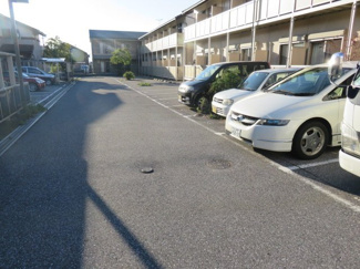 【駐車場】
