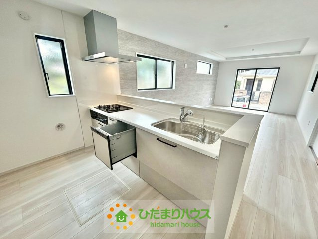 蓮田市馬込11期　新築一戸建て　リガーレのキッチン