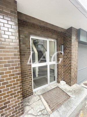 【エントランス】 | 第二吉岡ビル | エントランスです。