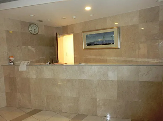 ラフィーネデュオの駐車場