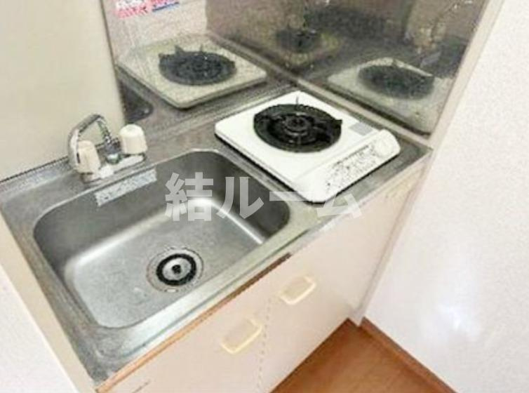 新宿区新宿６丁目のアパートのキッチン|別号室参考写真