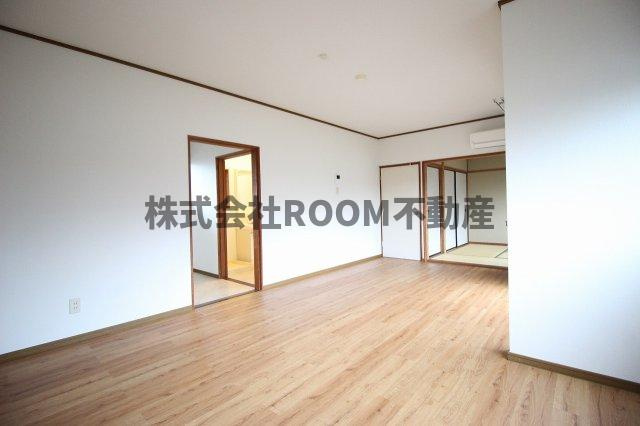 CORPO　PEＡCEの居間・リビング|ゆったり過ごせる居間です