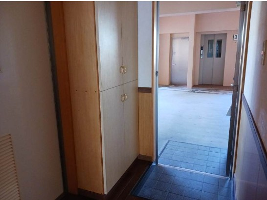 【内装】 | 根差部一番館