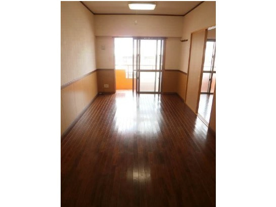 【内装】 | 根差部一番館