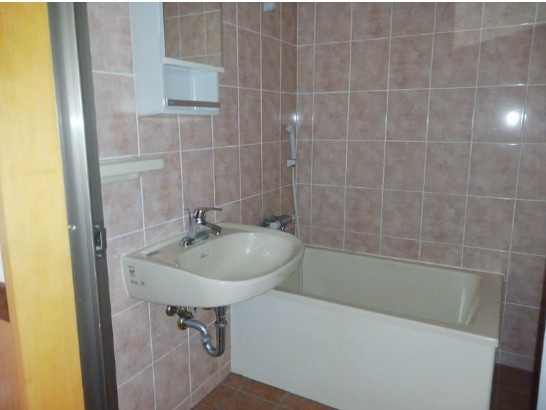 【内装】 | 根差部一番館