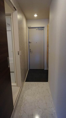 【玄関】 | メゾンフルール