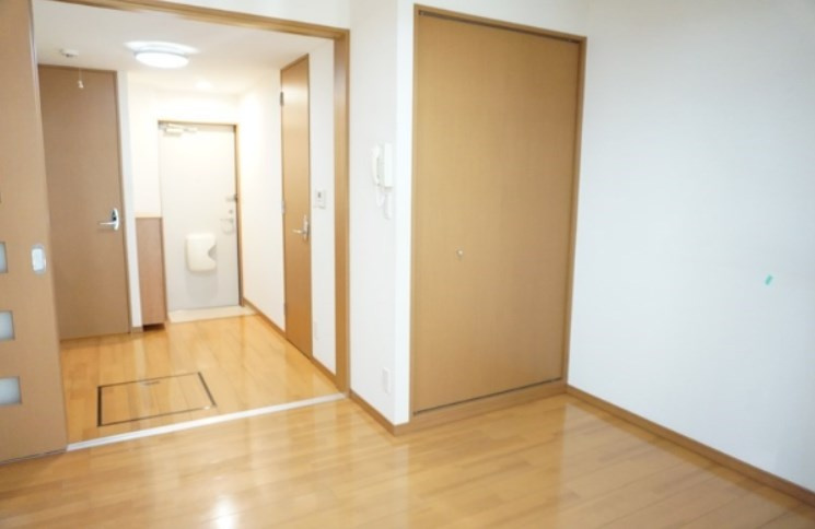 グレースハイツの居間・リビング