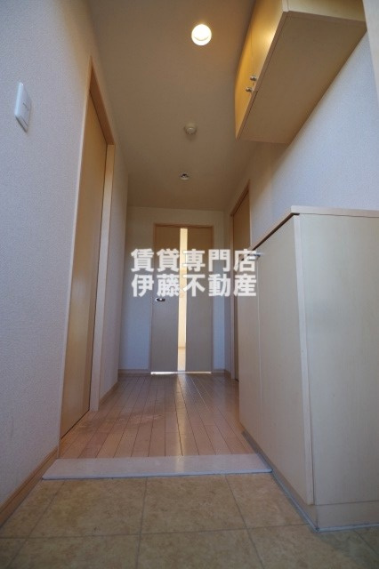 ハピネス天塚の玄関